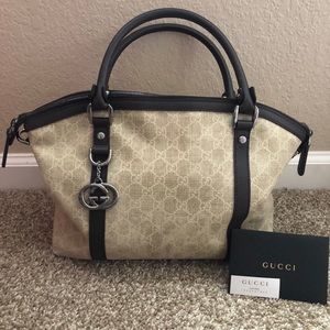Gucci handbag *brand new*